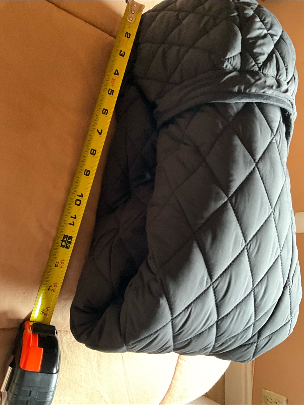 Bernardo Black Puffer Jacket with Quilted Design - Picture 15 of 16